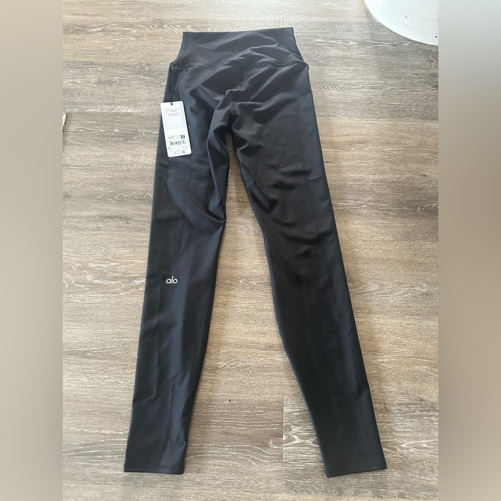 New authentic small ALO Yoga Air Lift High-Waist Leggings